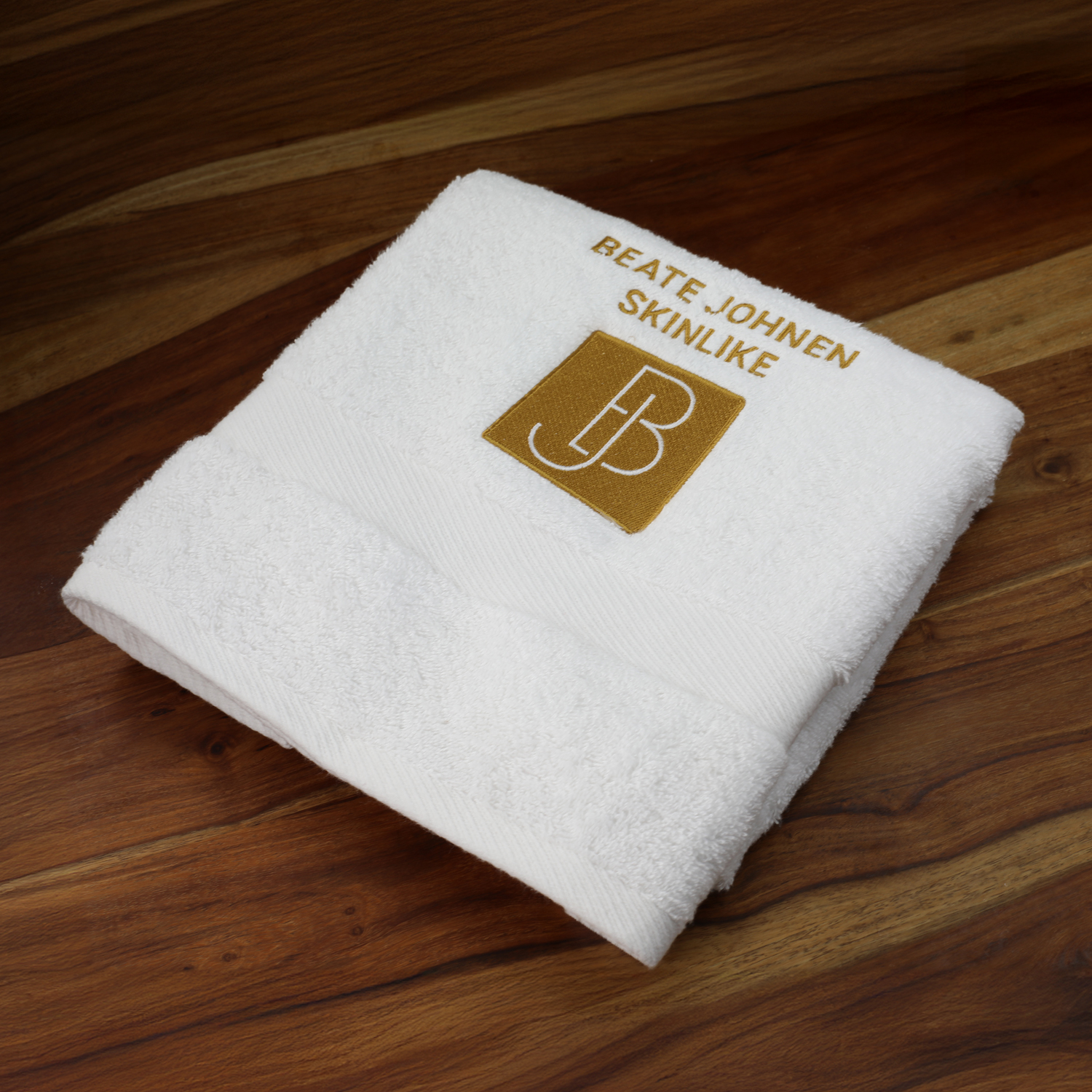 Beate Johnen Handtuch gold